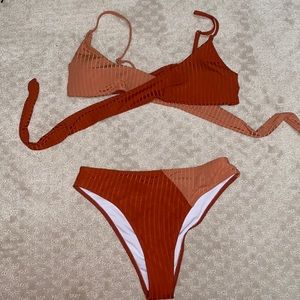 Color block wrap tie bikini